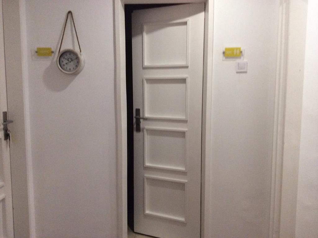 4u Iv Airport Guest house Lisbon